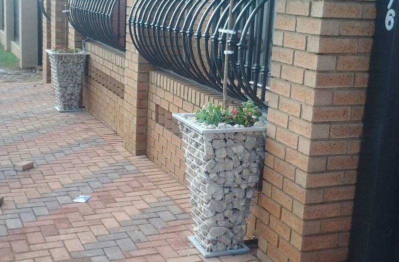 Architectural Applications_Plant holder